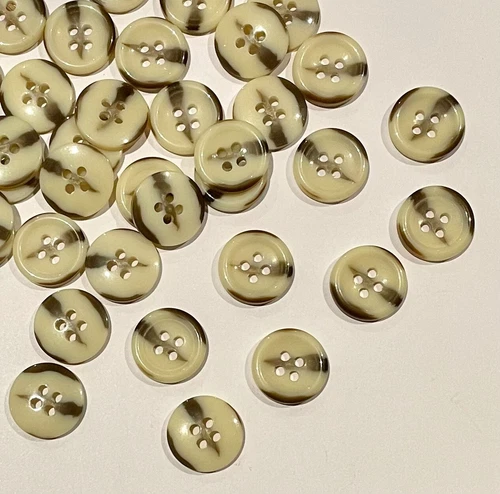 20 Caramel Cream and Brown Buttons 15mm Round 4 Hole B64-41 AUSSIE SELLER - Picture 3 of 4