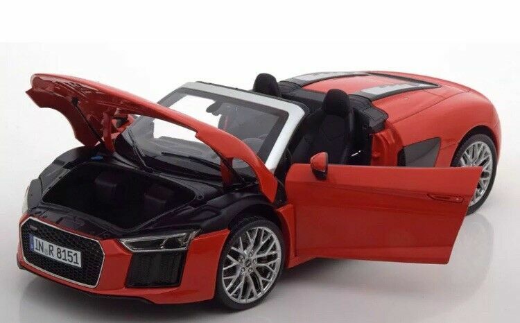 Audi R8 V10 plus Coupé ミニカー レッド Audi R8 V10 plus Coupé ミニカー レッド Audi R8 V10 Plus Mini