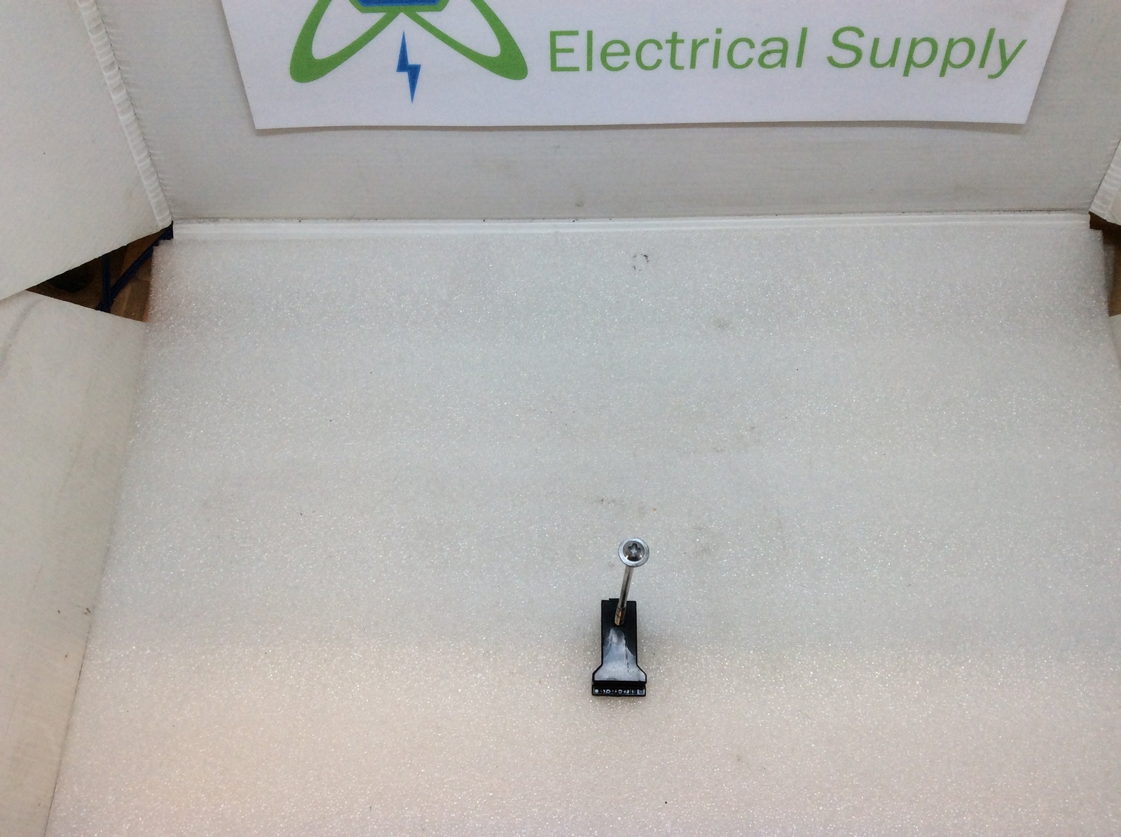 Eaton/CutlerHammer BREQS125 Breaker Hold Down Kit 2 Pole 125A Max