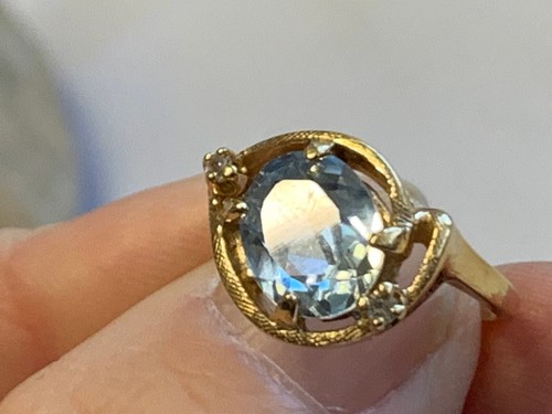 10K Yellow Gold Ring 3.26g Fine Jewelry Sz 6.25 Band Blue Oval Stone Prong - Picture 18 of 24
