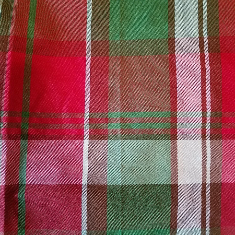 Holiday Christmas Vintage Red Bright Green Plaid Checkered Printed Tablecloth - Image 3 of 3