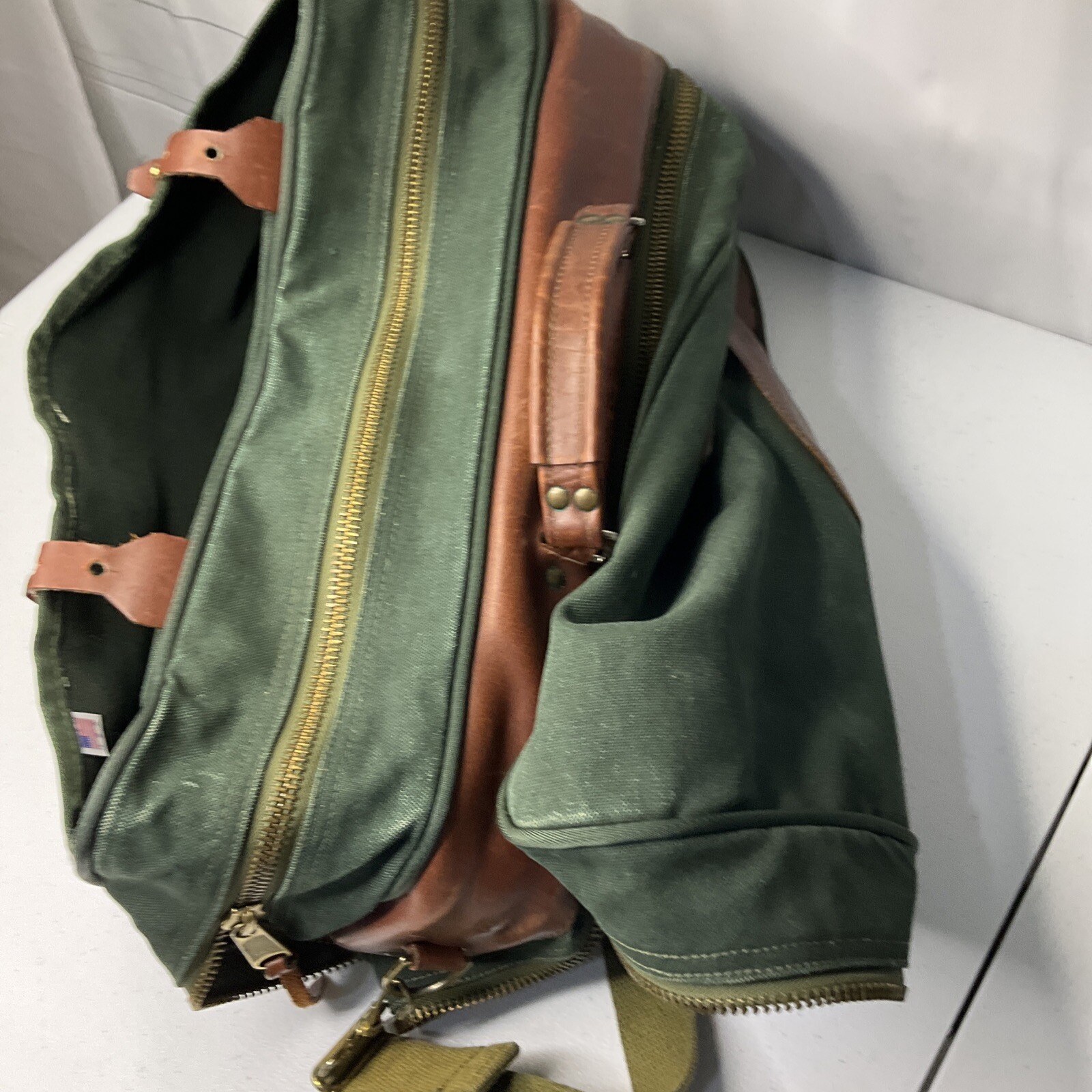 Vintage Orvis Battenkill Duffle Suite Carry-On Overnight Bag Brief Canvas Leathe