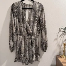 Show Me Your Mumu Medium Snakeskin Print Keyhole Ruffle Long Sleeve Rocky Romper