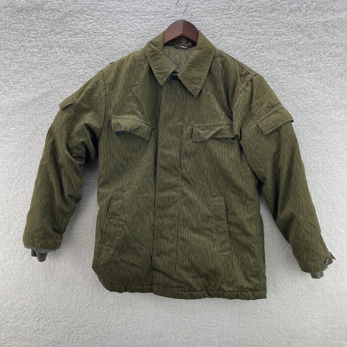 Vintage East German Jacket 44 NVA DDR Strichtarn Raindrop Camo
