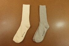 Snow Peak Adult Size 1 (9" - 9.8") Ecru Gray Recycled Cotton Socks 2 Pair New