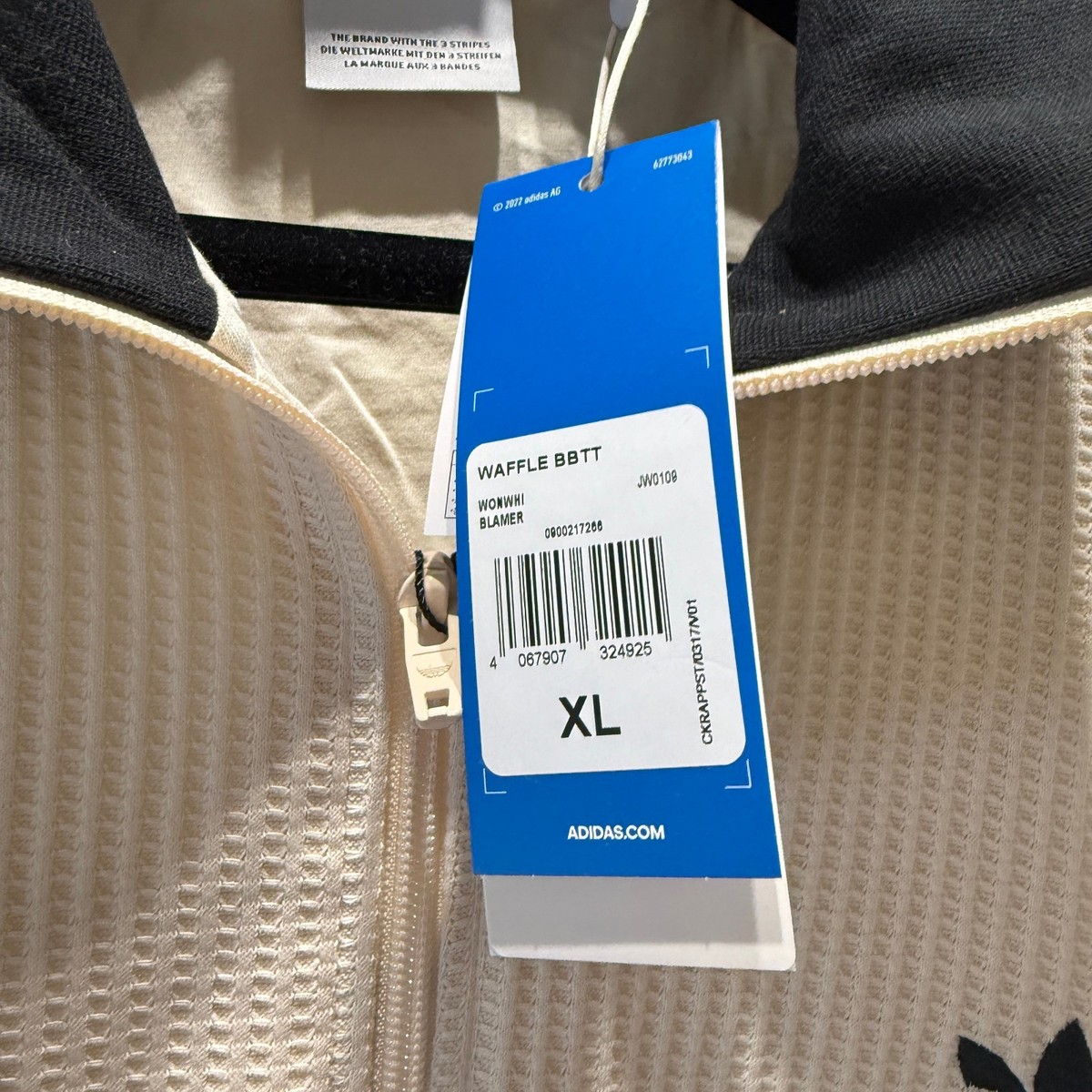 adidas WAFFLE BB TT 白　XS Adidas Waffle Bbtt 男款女款米白色修身立領雙向拉鍊運動外套JW0109