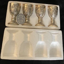 Eales 1779 Silverplate Cordial Decorative Glasses Cups Set of 4 Antique