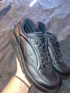 new balance 811 women's walking shoes