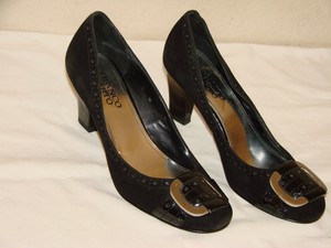 pavers ladies shoes size 9