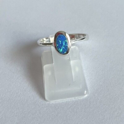 Silberring 925 Silber mit synth. hergest. Opal in blau, oval, Gr. 46 bis Gr. 66
