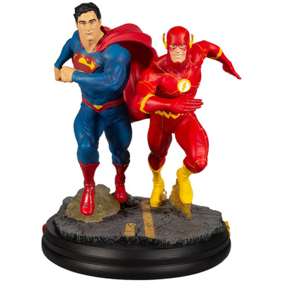 DC Direct DC Gallery Statue - Superman Vs Flash Racing 2nd Edition - Box beschädigt