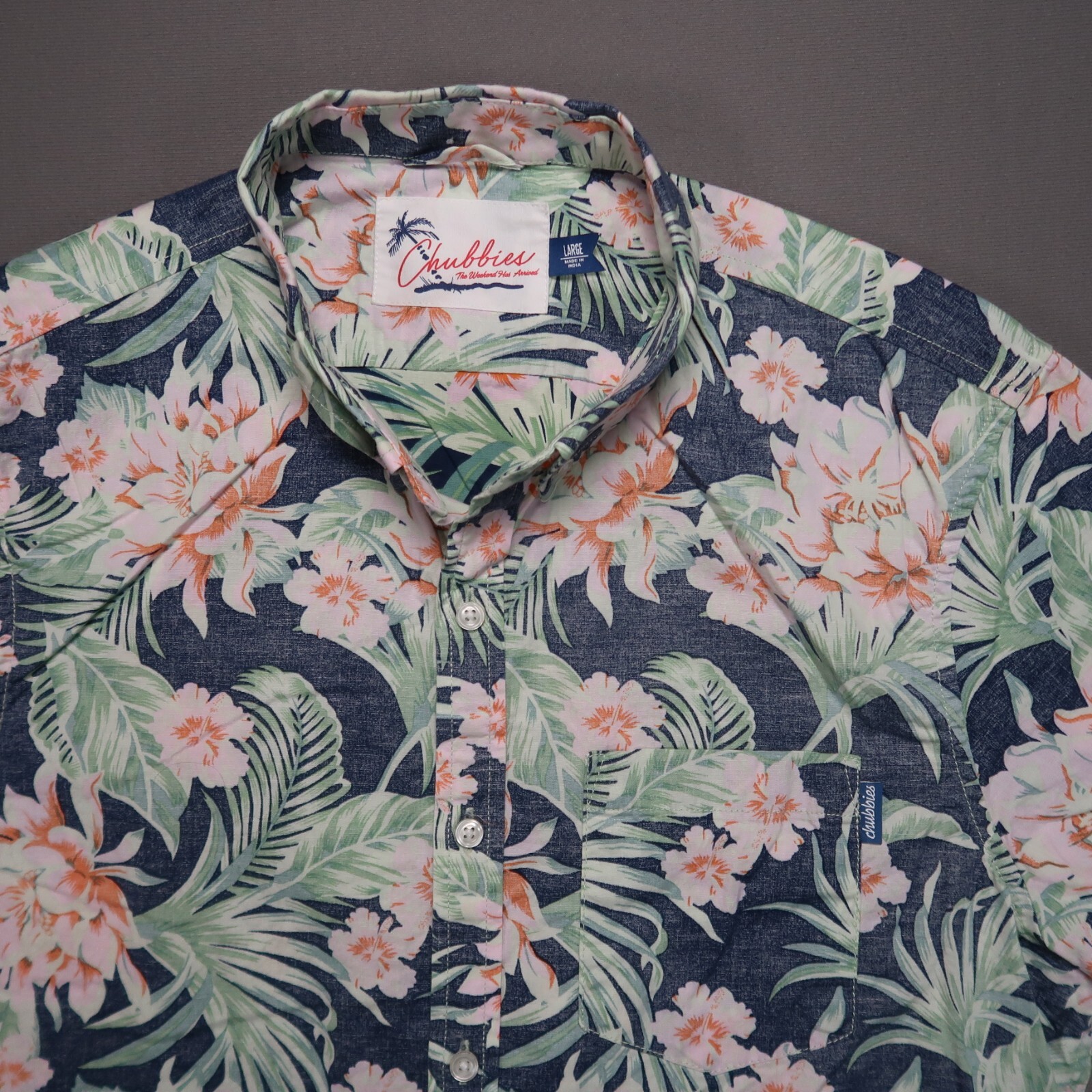 Chubbies Shirt Mens Large Blue Floral Short Sleeve Inside Out Hawaiian Stretch
