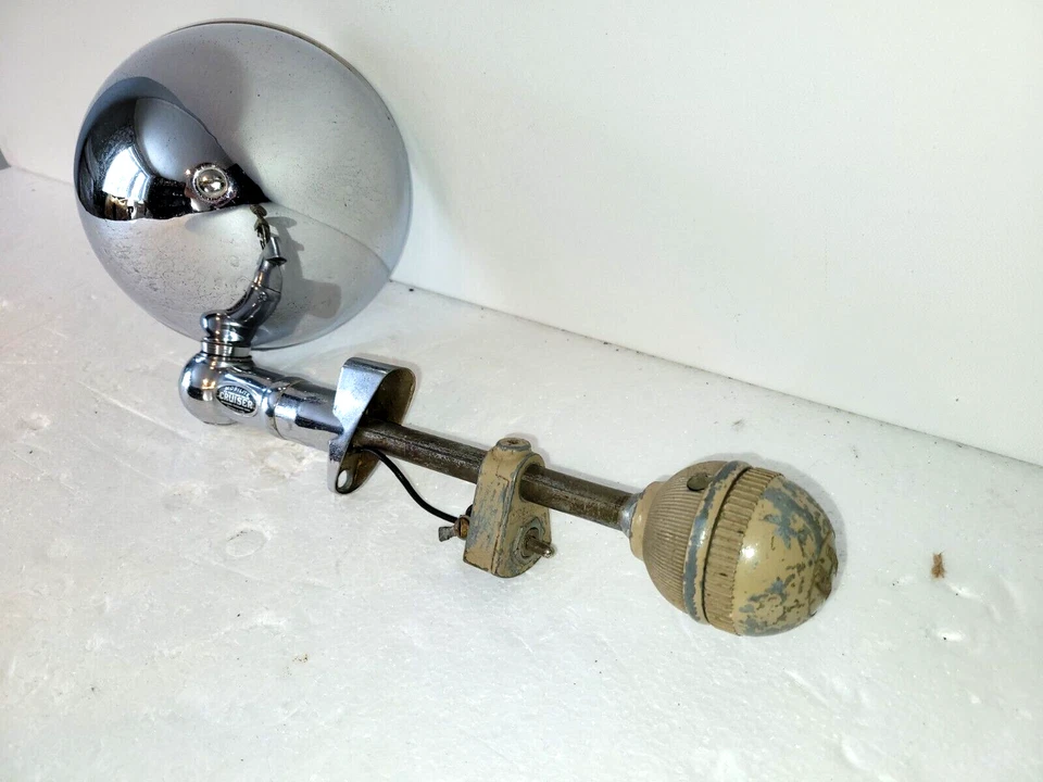 Vintage original "Mobilite Cruiser" spot light/spot lamp - Image 4 of 4