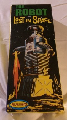 Moebius Models 418 1/25 Lost in Space the Robot Kit new in box