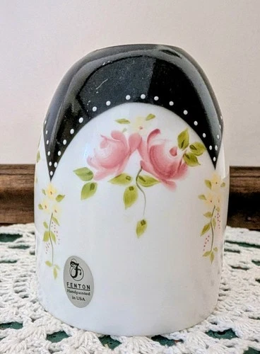 Fenton TOP ONLY of  3-piece Fairy Lamp. Hand Painted Black & White Roses