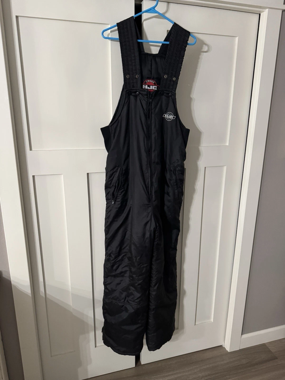 Vintage HJC Cirolux Snow Gear Bib Overall Insulated Ski Pants Mens Large Black
Opens in a new window