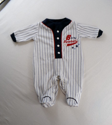 Miniwear, Baby Boys One-Piece Footed Sleepwear B is for Baseball, Size Newborn
