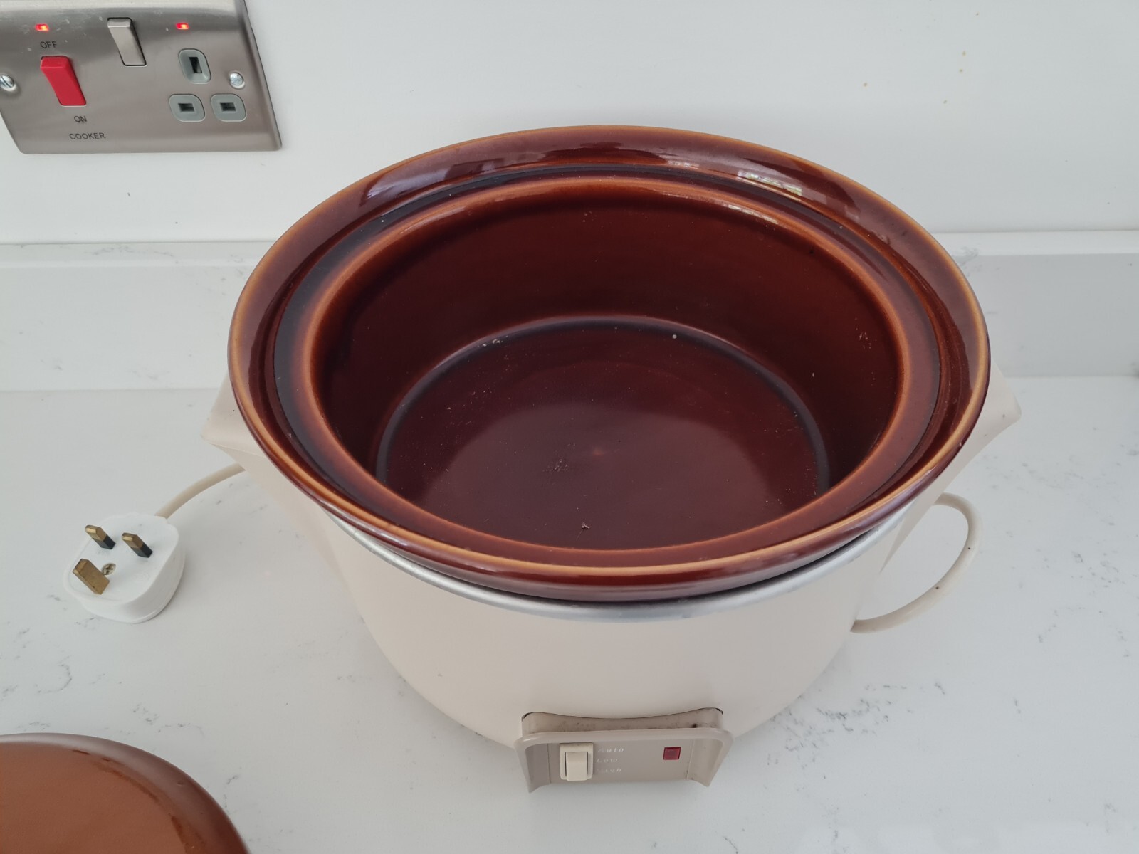 VINTAGE RUSSELL HOBBS SLOW COOKER 3 LITRE 4435 slo large energy saving