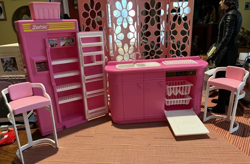 Vtg 90s Barbie Kitchen Set Sink Dishwasher Kitchenette Fridge Chairs Foods Bin