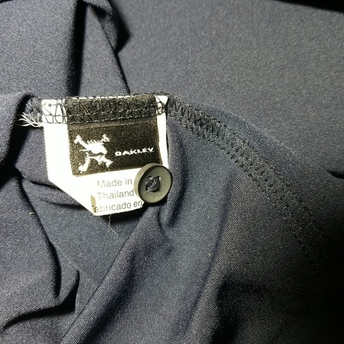 Oakley Navy Blue & Yellow Short Sleeve Quick Dry Golf Polo Shirt Mens XXL 2XL - Picture 15 of 15