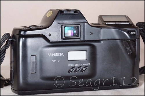 Minolta Maxxum 7000i Film Camera Body w/ Data Back DB-7 (Read Listing) - Picture 8 of 9