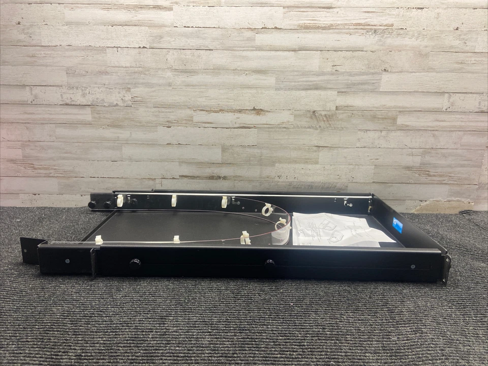 Nuevo de Lote Antiguo Chatsworth 11914-719 | 32" Estante Deslizante Profundo 2U Foto 4 de 4