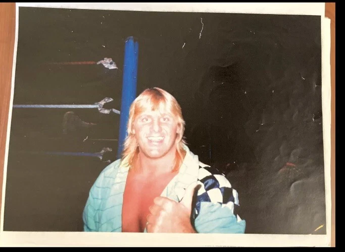 Foto con cámara de luchador Owen Hart WWF Foto 2 de 2