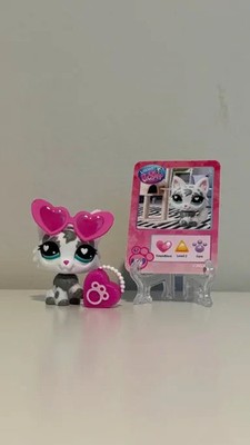 Littlest Pet Shop Sweetheart Pets G7 - Persian Wolf Cat #429
