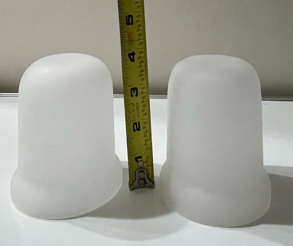 JUEGO DE 2 SOPORTES VOTIVOS DE VIDRIO ESMERILADO ALYSSA SOPORTE DORADO DECORACIÓN POPURRÍ Foto 3 de 3