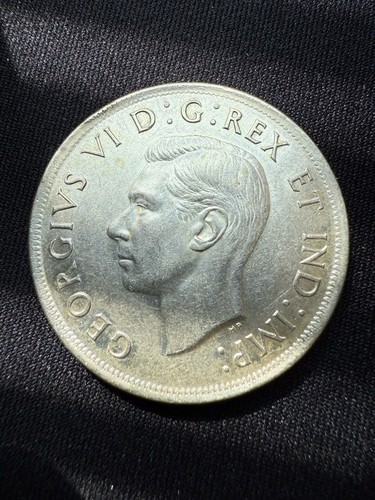 1939 Canadian Silver Dollar Coin 80% $1 - Picture 2 of 2