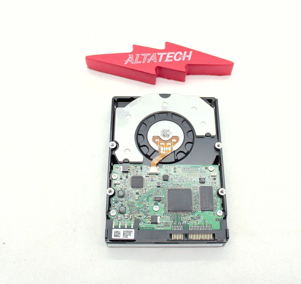 Hitachi 0A31004 Deskstar 500GB 7.2K SATA 3.5" 3G EQL HDD Hard Drive - fast Ship - Image 3 of 4