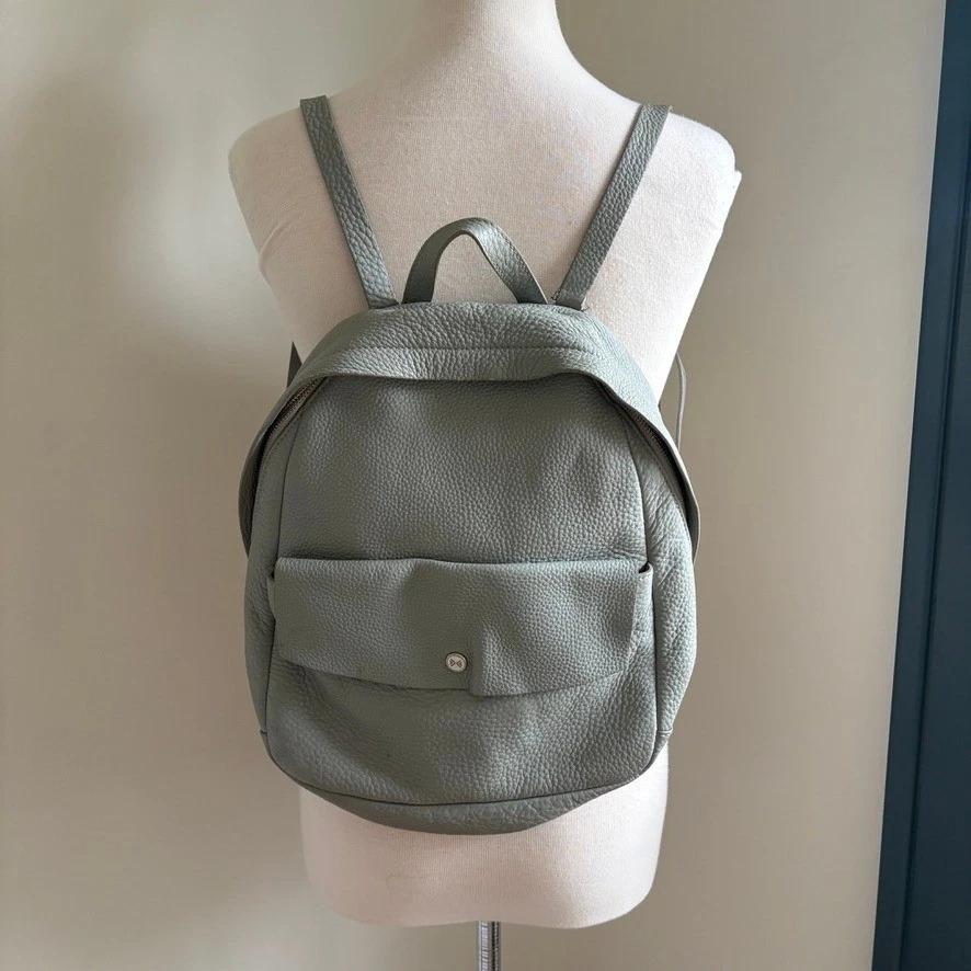 Skagen Leather Exterior Medium Bags & Handbags for Women | eBay display picture 1