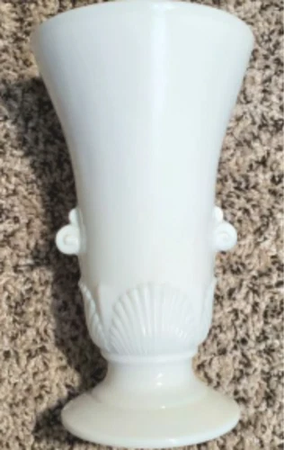 Vintage Art Deco Uranium Ivory Shell Vitrock Vase Custard Milk Glass 1930's