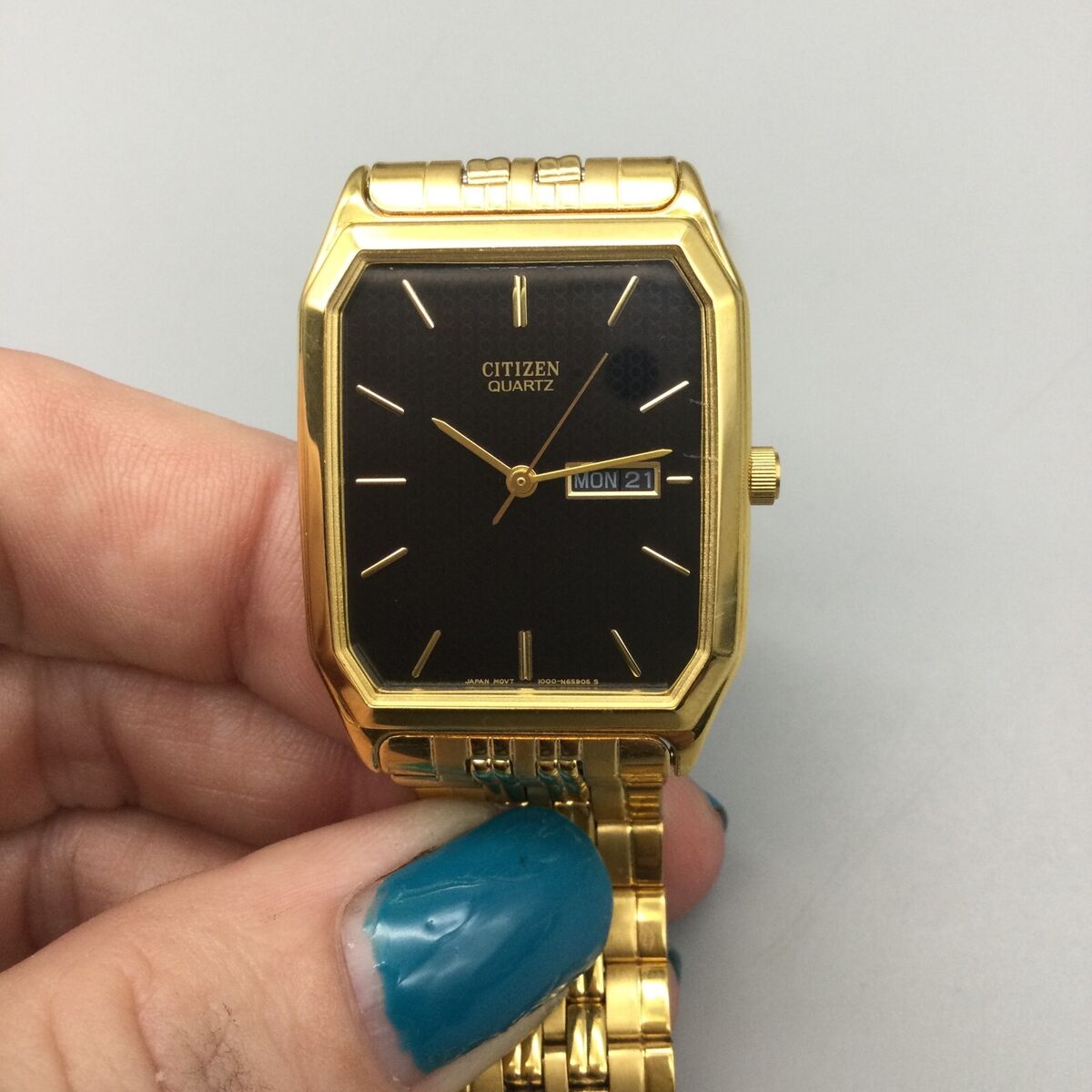 Vtg Citizen Watch Men 27mm Gold Plated Day Date 1000-S63863 Vtg Citizen Watch Men 27mm Gold Plated Day Date 1000-S63863
