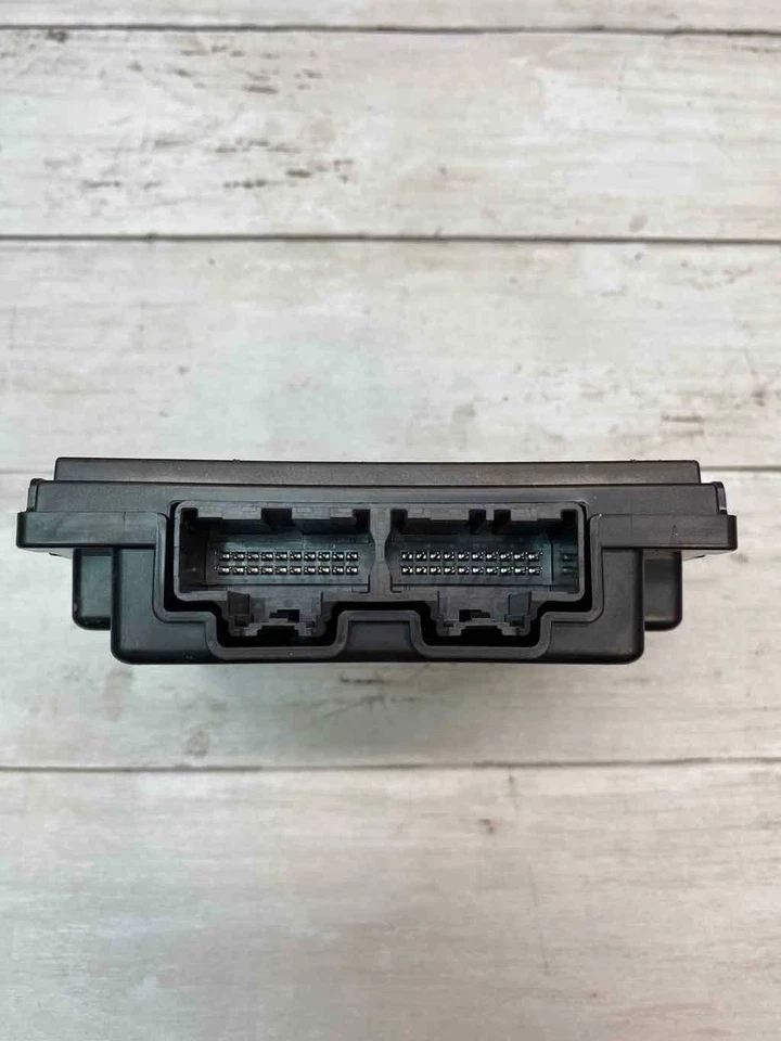 2017 年凯迪拉克 ATS THEFT 锁定 KEYLESS 入门控制模块 13510106 — 第 4/4 张图片