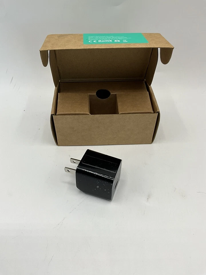 Aukey Minima 20w USB-C PD Fast Charger w/ Foldable Plug -Black PA-Y20S - Image 3 of 4