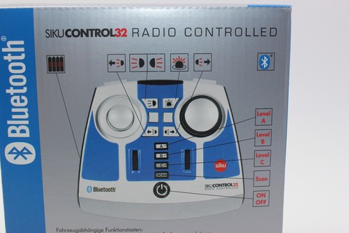 Siku 6796 Fendt 933 Vario Traktor Frontlader Fernsteuerung 1:32 Control RC NEU - Bild 12 von 19