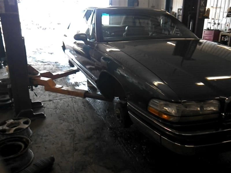 Engine 6-231 3.8L VIN L 8th Digit Fits 93-94 BONNEVILLE 1258562 - Image 3 of 4