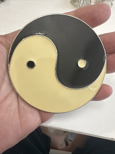 Belt Buckle Yin Yang Chinese Oriental Feng Shui Lucky Charm Stylish and Meaning - Picture 3 of 3