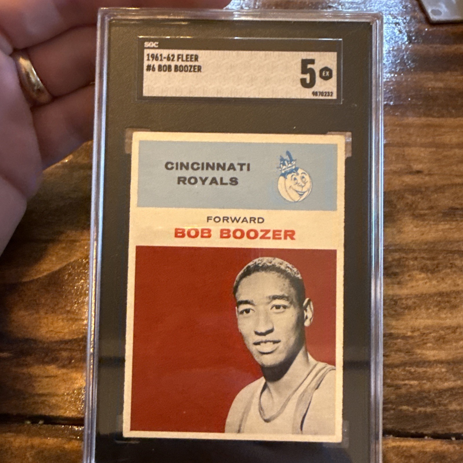 1961-62 Fleer - Bob Boozer #6 (RC) SGC 5 Cincinnati Royals CENTERED