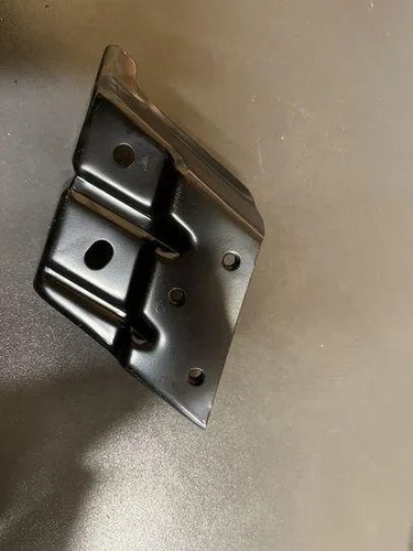 VW TOUAREG 7P5 Kotflügelhalter vorne rechts 7P6821152A 3.00 Diesel 27075417