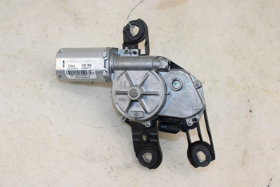 Volkswagen GTI 2015-2018 motor limpiaparabrisas trasero 5GM955711 OEM LX29 Foto 3 de 4