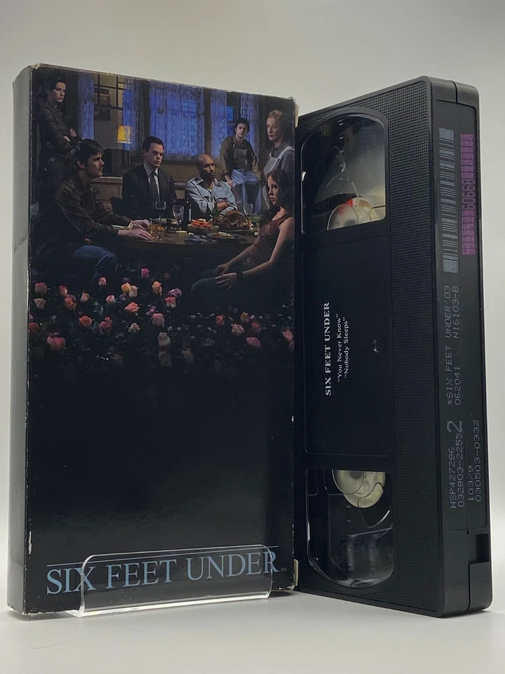 Six Feet Under VHS – FYC Promo S3 – Gatefold, 2 Episodes, HBO Awards Screener - Imagem 3 de 4
