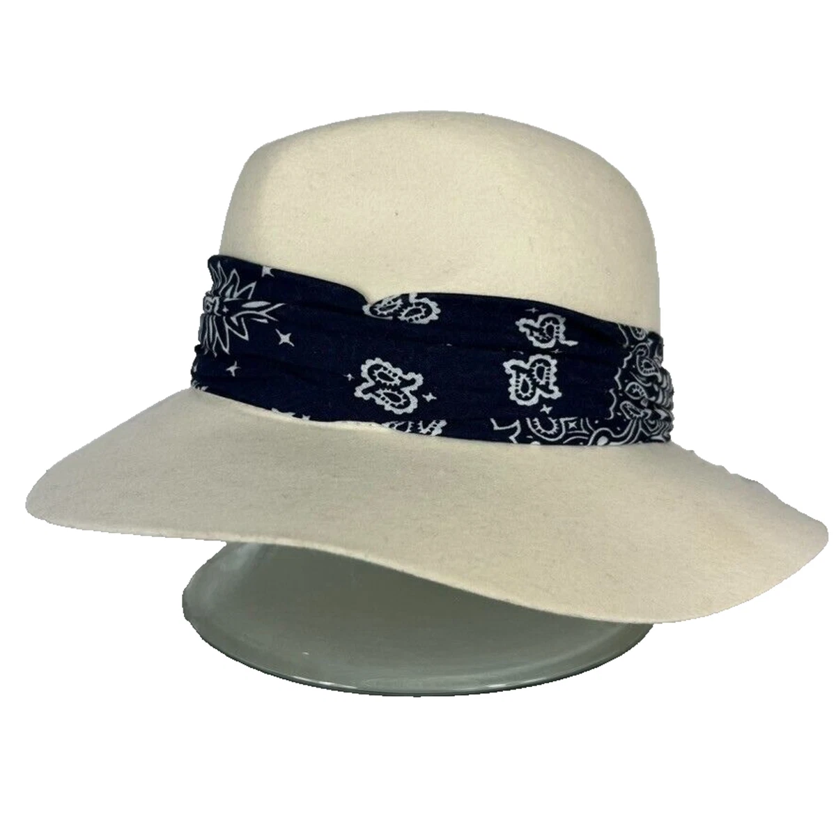 NWT Urban Outfitters western hat with bandana. Urban Outfitters NWT Bandana Bucket Hat | Mercari main image 2