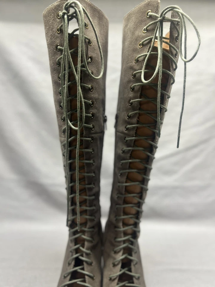 Jeffery Cambell Free People knee high open toe laced women's 8.5 tan suede boots - Image 3 of 4