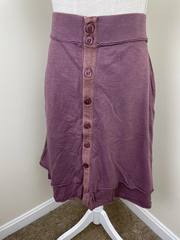 HORNY TOAD PURPLE SKIRT SIZE SMALL - Image 3 of 4