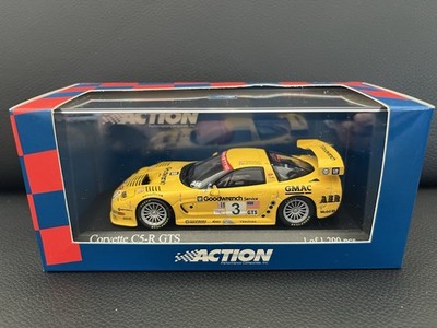 Minichamps Action Performance Corvette C5-R 12h Sebring 2002 No. 3 1:43 OVP