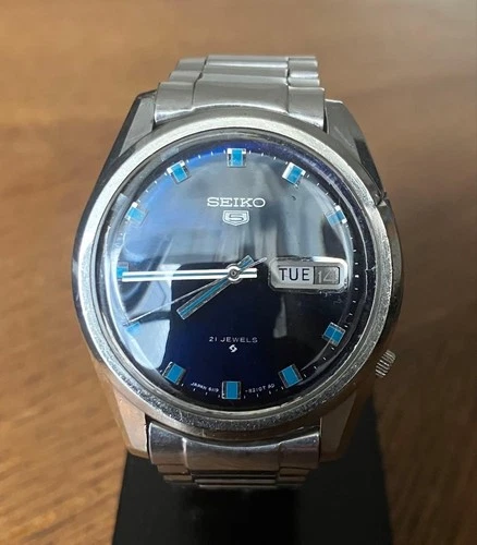 Seiko 5 Automatic Vintage Watch 1968 Navy & Blue Dial Used Good Condition