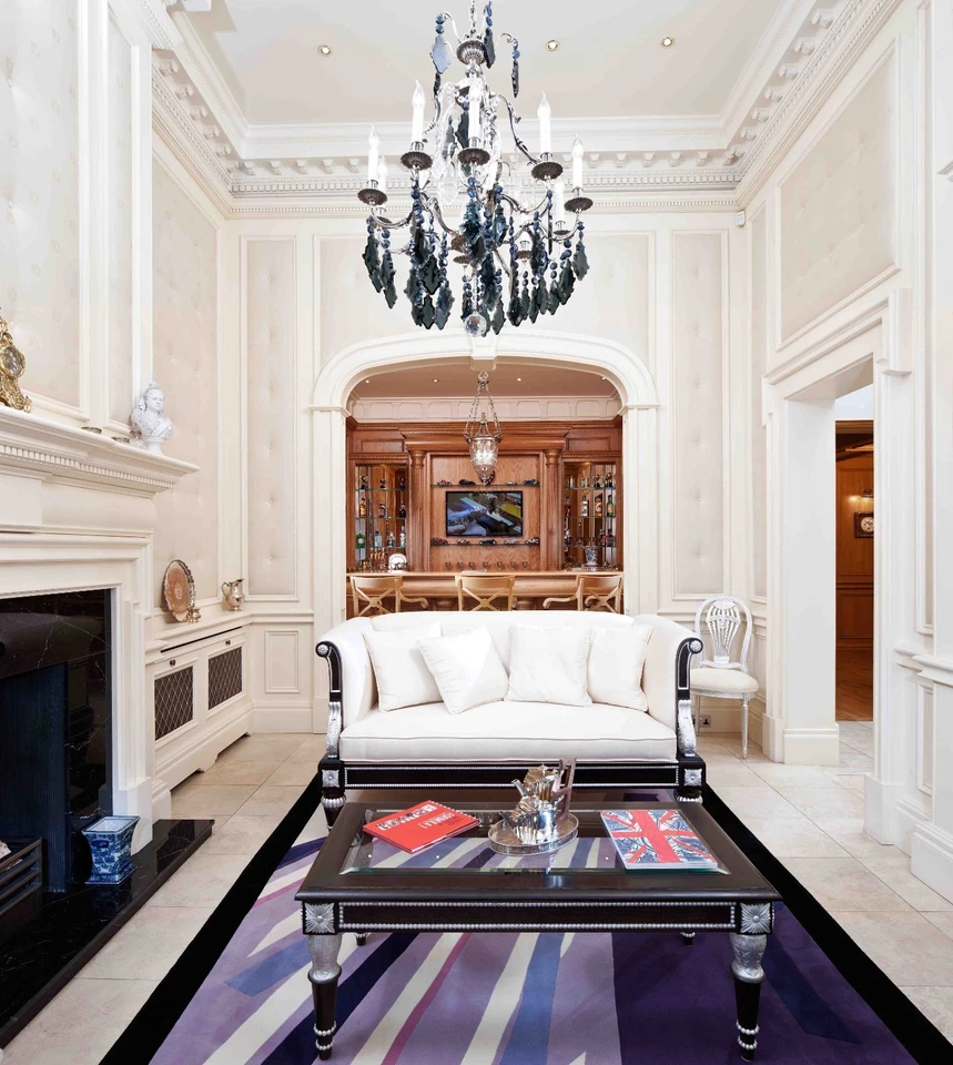 Clive Christian Chandelier Crystal Alpha 10 light RRP £12,375.60 ANTIQUE SILVER  - Image 3 of 4