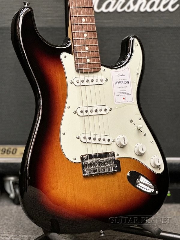 ギター Fender Hybrid II Stratocaster Sunburst Fender Japan Hybrid II Stratocaster with Maple FB in 3 Color